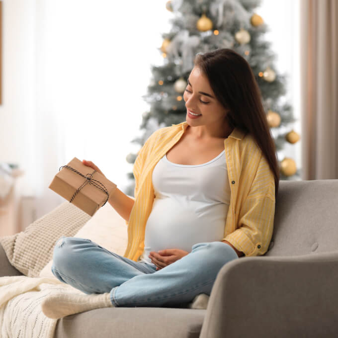 Financial support breakdown for surrogate mothers
